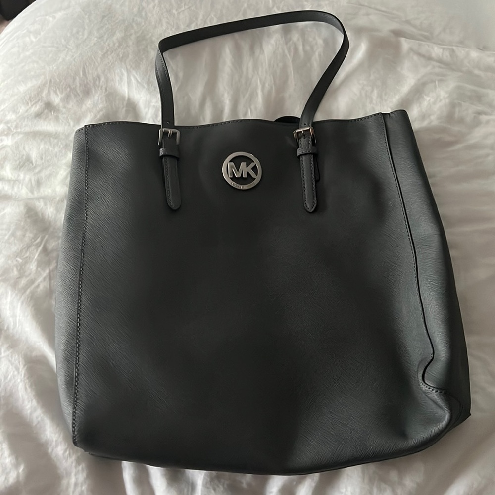 Michael Kors tote bag
